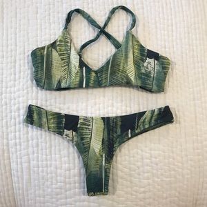 🌺 Midori palm print set! - M 🌺